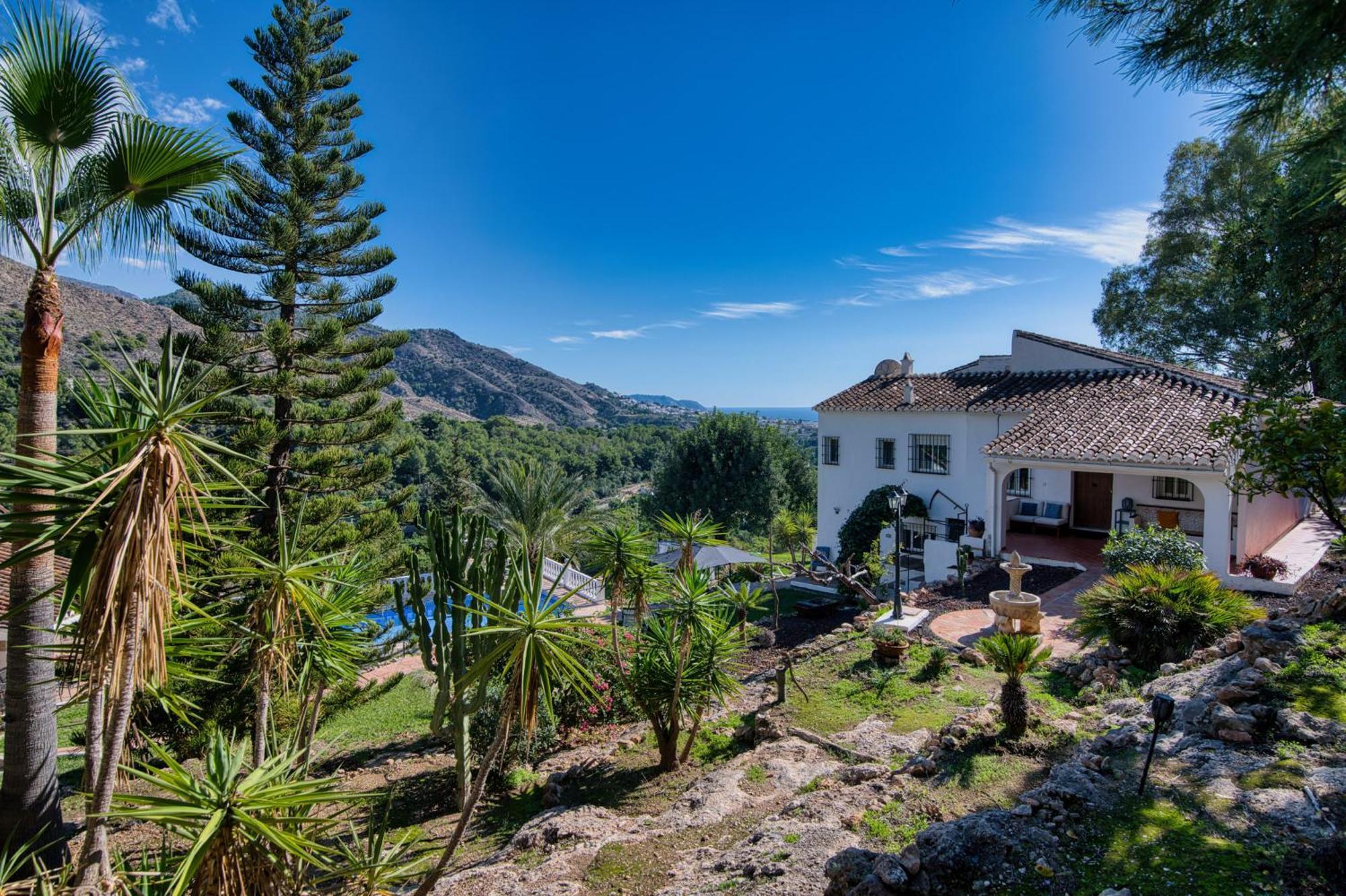Villa Morera Bed & Breakfast Фригиляна Екстериор снимка